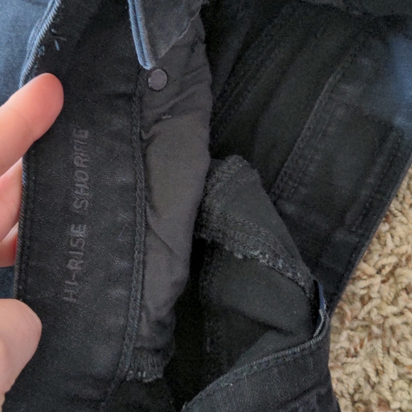 American Eagle Hi-Rise Shortie - Picture 5 of 9